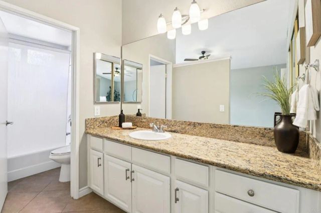16003 Caminito De Linda, Rancho Bernardo (san Diego), CA 92128