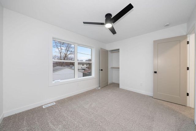 4821 NAVAJO Street, Council Bluffs, IA 51501