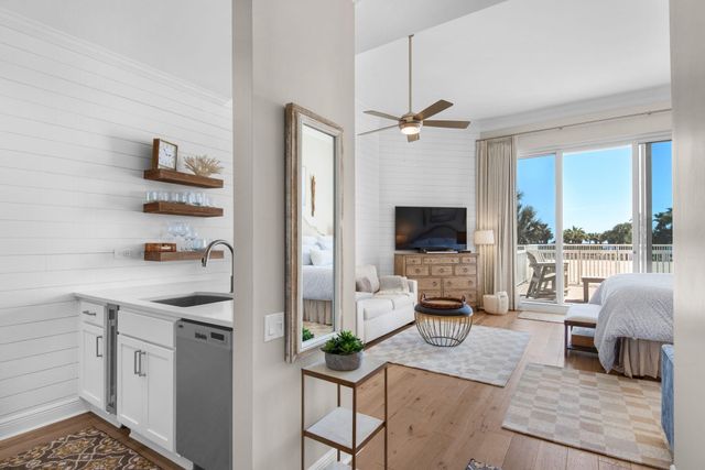 15300 Emerald Coast Parkway 204, Destin, FL 32541