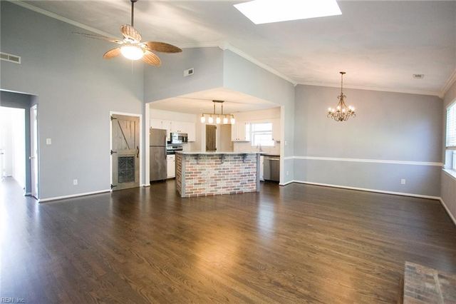 2140 Teasdale DR, Virginia Beach, VA 23454