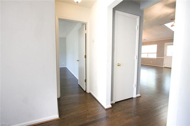 2140 Teasdale DR, Virginia Beach, VA 23454