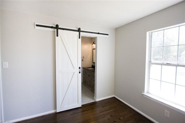 2140 Teasdale DR, Virginia Beach, VA 23454
