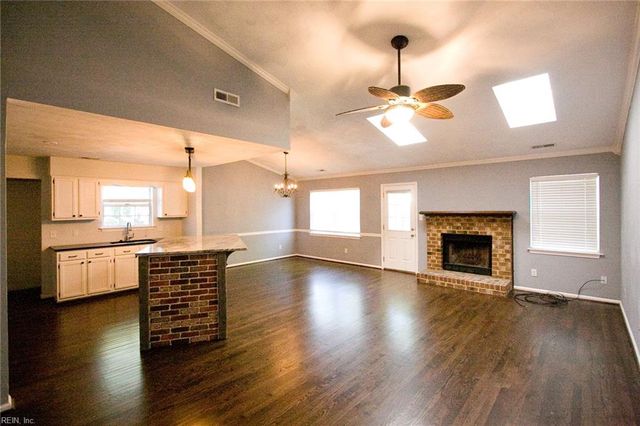 2140 Teasdale DR, Virginia Beach, VA 23454