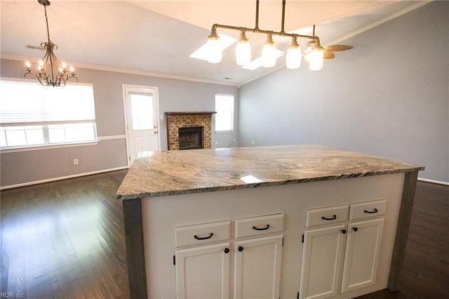 2140 Teasdale DR, Virginia Beach, VA 23454