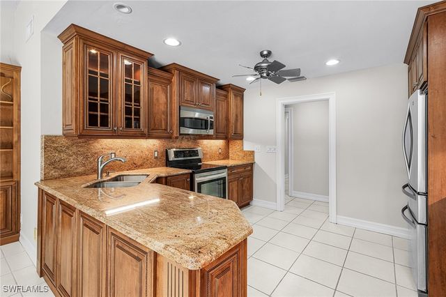 2377 Kings Lake BLVD, Naples, FL 34112