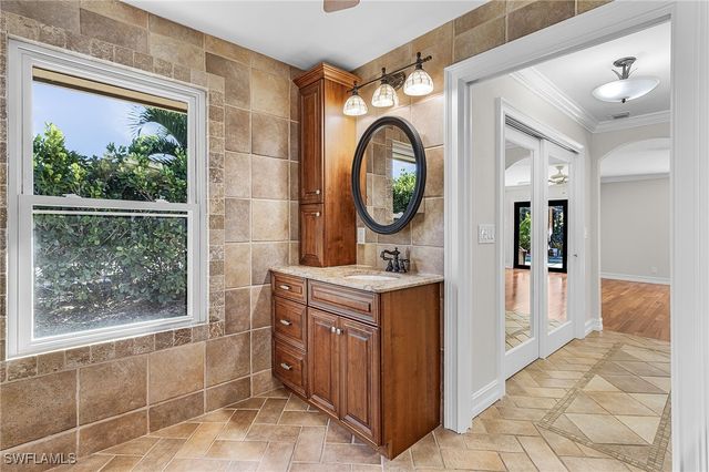 2377 Kings Lake BLVD, Naples, FL 34112