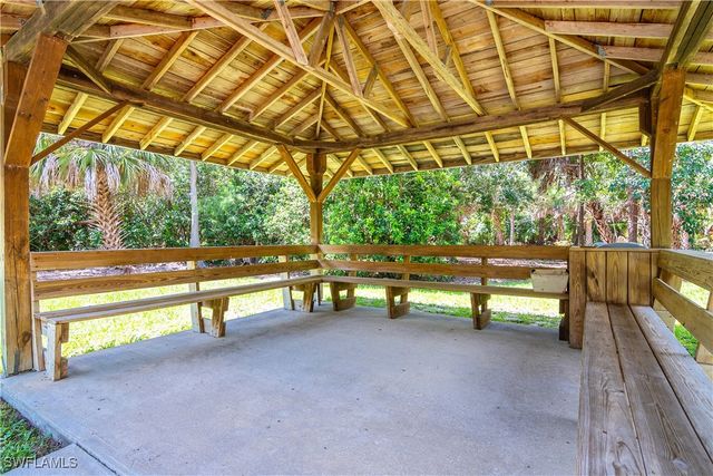 2377 Kings Lake BLVD, Naples, FL 34112