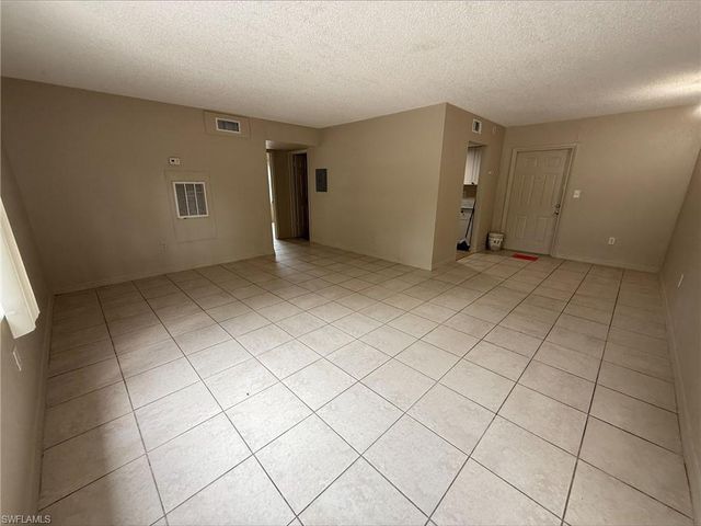 2325 Crawford ST 2, Fort Myers, FL 33901