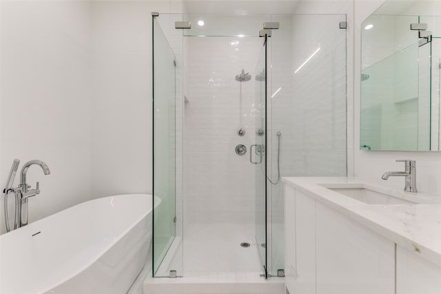 1767 Novela Way, Dallas, TX 75215