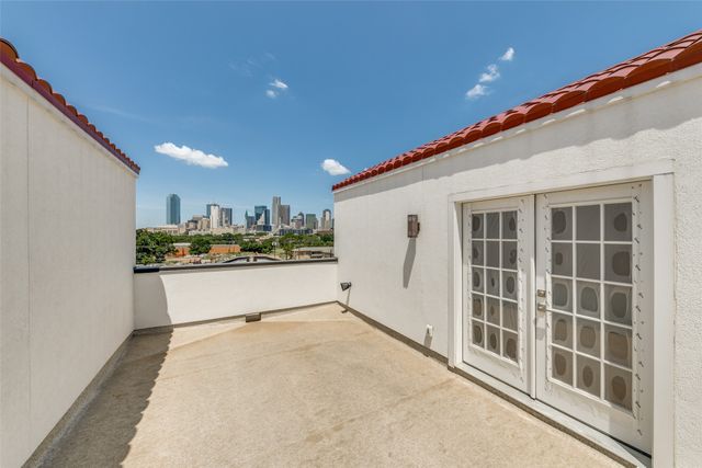 1767 Novela Way, Dallas, TX 75215