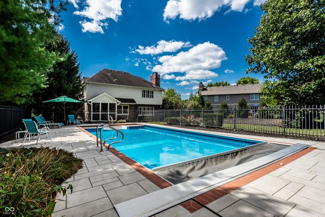 1186 Winter Wood Court, Zionsville, IN 46077