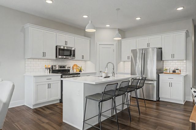 2105 NE Grant Street, Ankeny, IA 50021