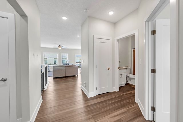 2105 NE Grant Street, Ankeny, IA 50021