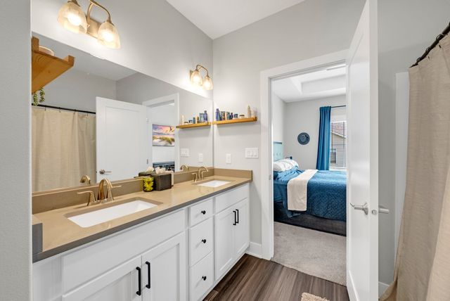 2105 NE Grant Street, Ankeny, IA 50021