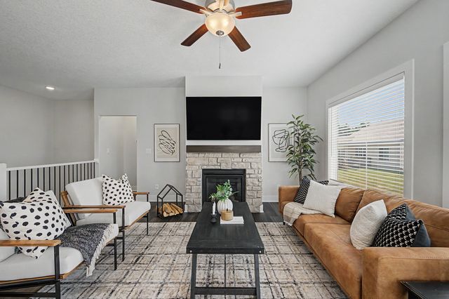 2105 NE Grant Street, Ankeny, IA 50021