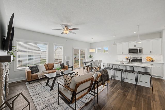 2105 NE Grant Street, Ankeny, IA 50021