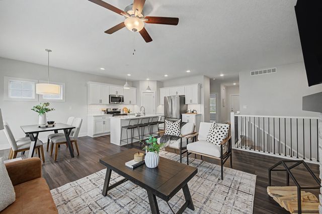 2105 NE Grant Street, Ankeny, IA 50021