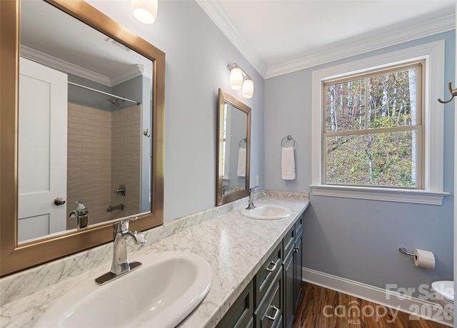 85 Garnet Spring Lane, Waynesville, NC 28785