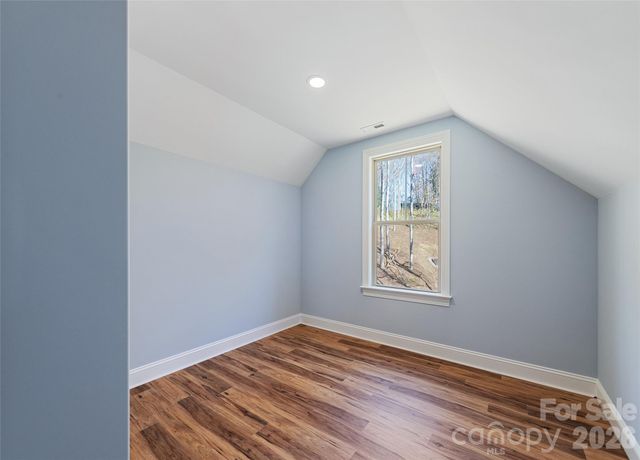 85 Garnet Spring Lane, Waynesville, NC 28785