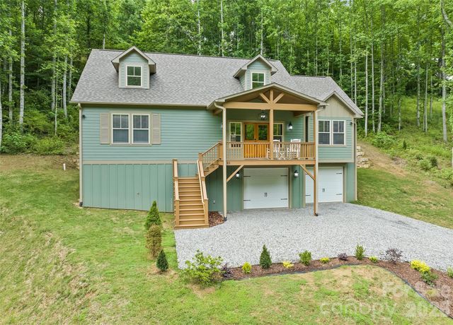 85 Garnet Spring Lane, Waynesville, NC 28785