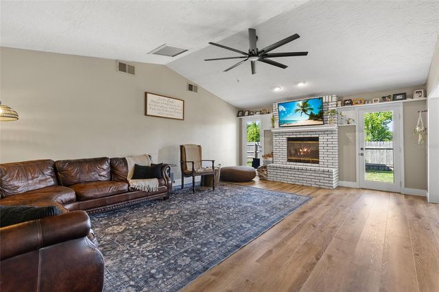 3815 IRONWEDGE DRIVE, Orlando, FL 32808