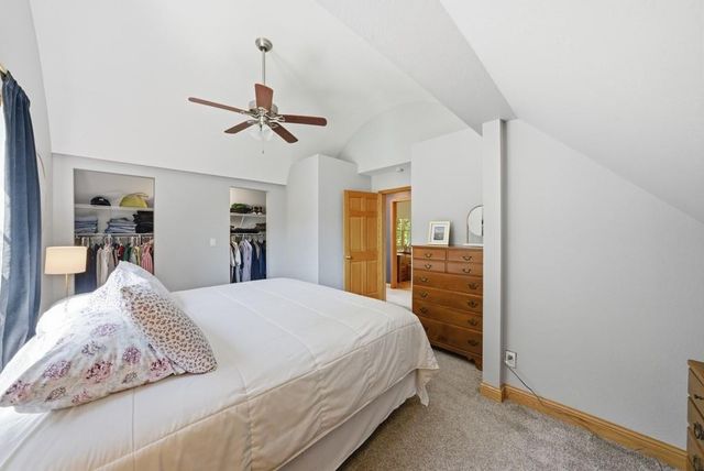 2702 41st Place, Des Moines, IA 50310
