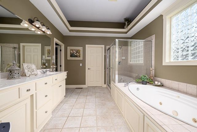 14101 Wingfoot Court, Basehor, KS 66007