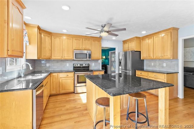 5414 Outer Banks Street, Hope Mills, NC 28348