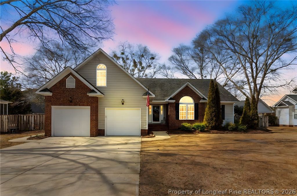 5414 Outer Banks Street, Hope Mills, NC 28348