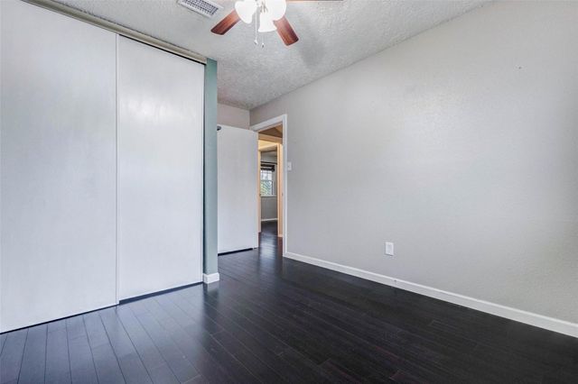 13614 Sablegrove Lane, Houston, TX 77014