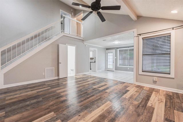 13614 Sablegrove Lane, Houston, TX 77014