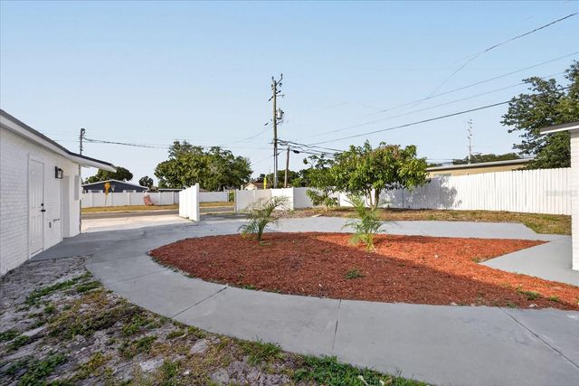 13589 120TH STREET, Largo, FL 33778