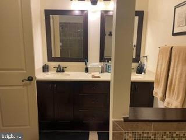 218 ANDOVER PL, Robbinsville, NJ 08691