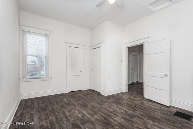 3026 Grand Ave, Louisville, KY 40211