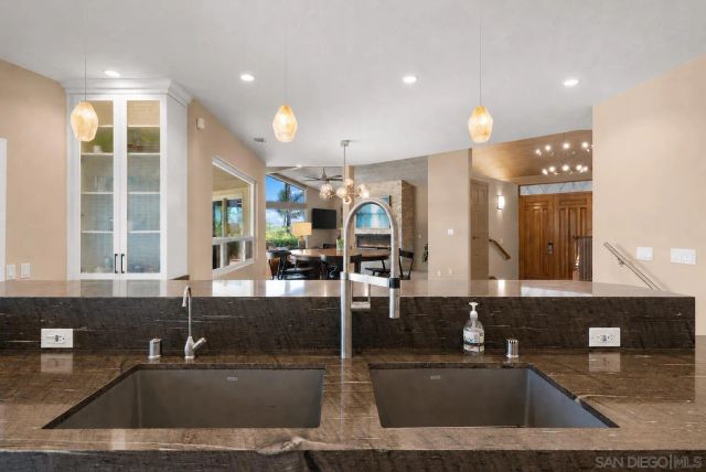 15925 Lime Grove Rd, Poway, CA 92064