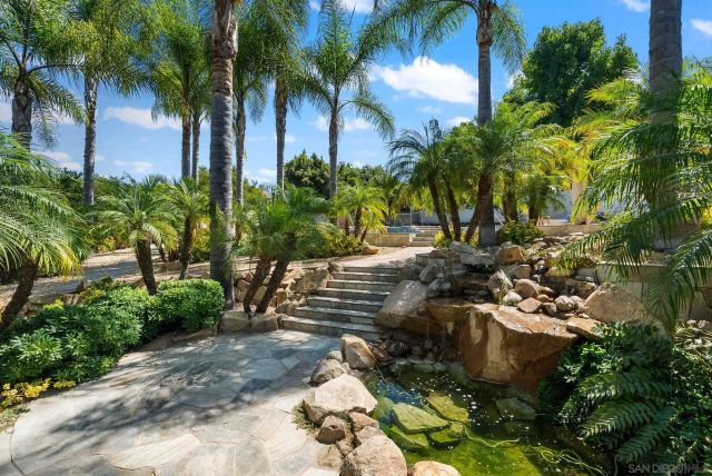 15925 Lime Grove Rd, Poway, CA 92064