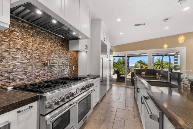 15925 Lime Grove Rd, Poway, CA 92064