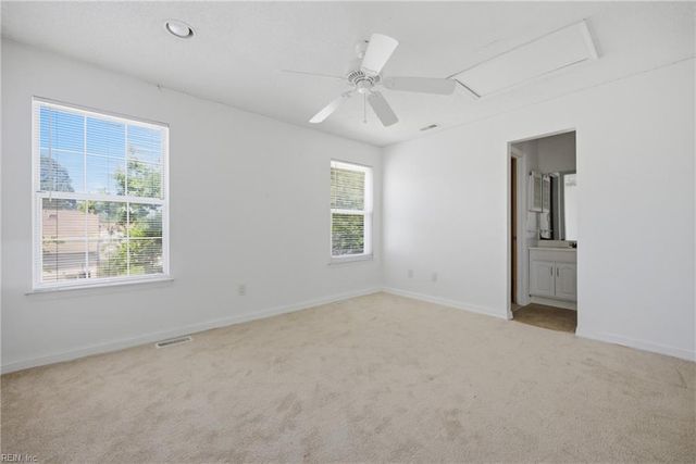 28 N Gawain WAY, Hampton, VA 23669
