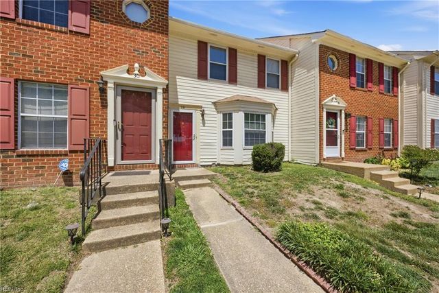 28 N Gawain WAY, Hampton, VA 23669