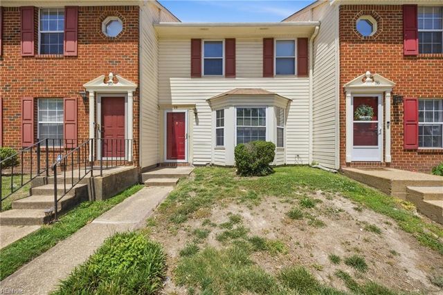 28 N Gawain WAY, Hampton, VA 23669