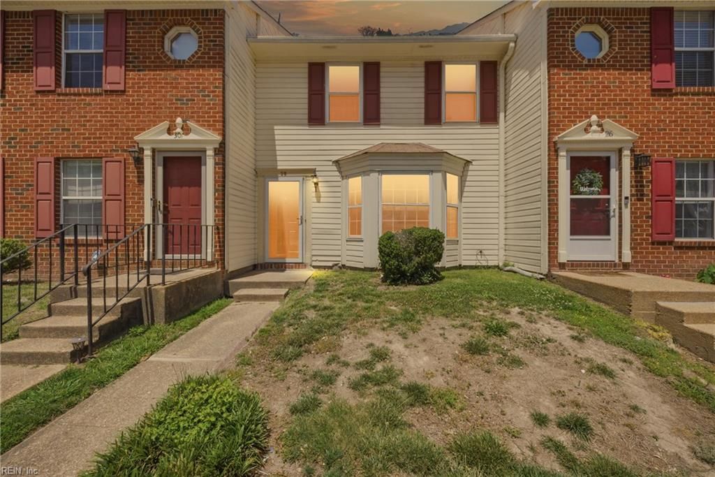 28 N Gawain WAY, Hampton, VA 23669