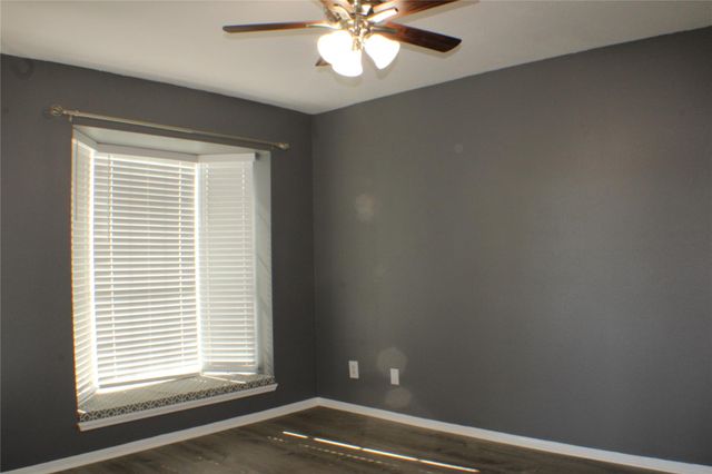 2323 Fairwind Drive 866, Houston, TX 77062