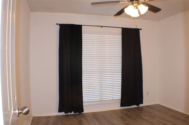 2323 Fairwind Drive 866, Houston, TX 77062