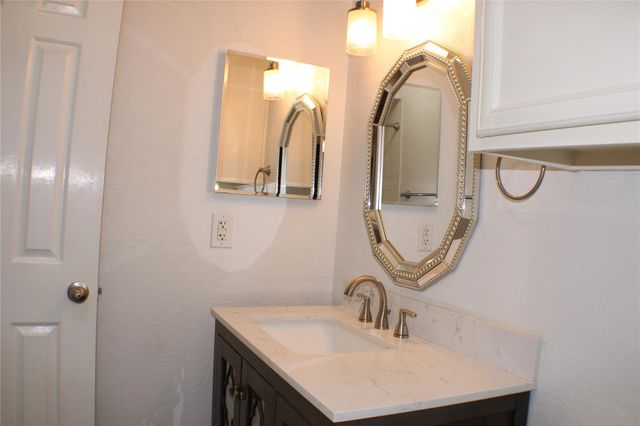 2323 Fairwind Drive 866, Houston, TX 77062