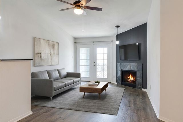 2323 Fairwind Drive 866, Houston, TX 77062