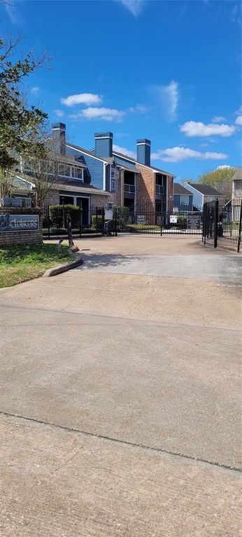 2323 Fairwind Drive 866, Houston, TX 77062