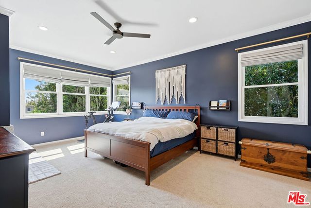 8128 Regis Way, Los Angeles, CA 90045