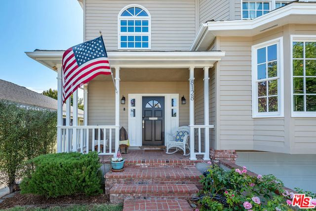 8128 Regis Way, Los Angeles, CA 90045