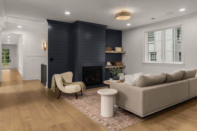 4301 Estes Rd, Nashville, TN 37215