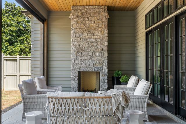 4301 Estes Rd, Nashville, TN 37215